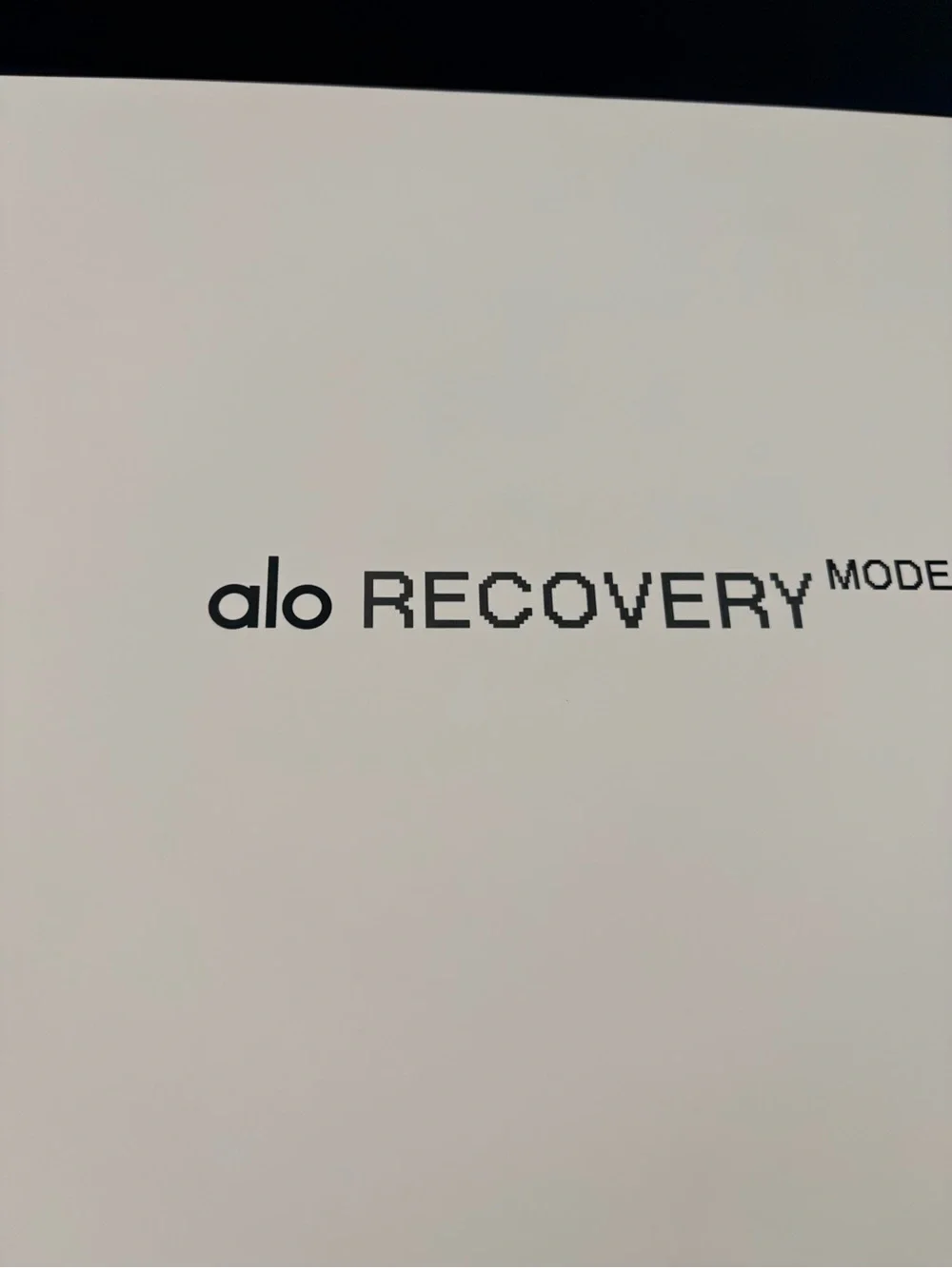 Ali Recovery Mode Black and White Medium